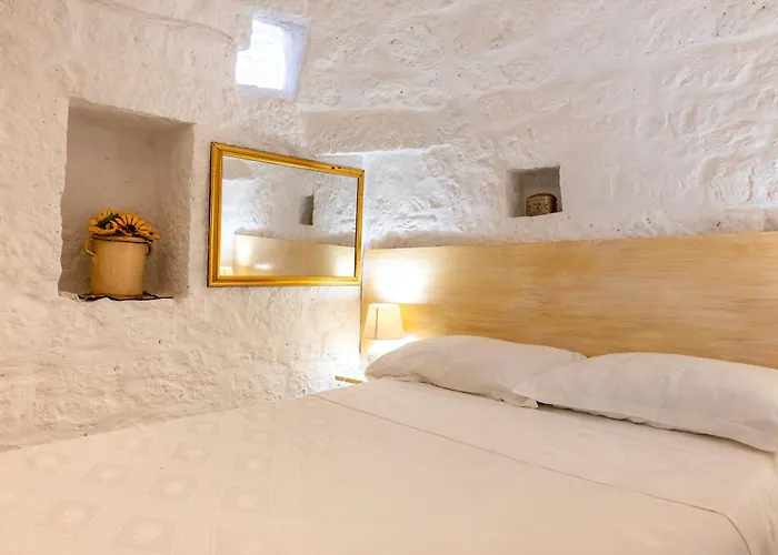Antico Trullo Pasquale Con Piscina 度假居 奥斯图尼