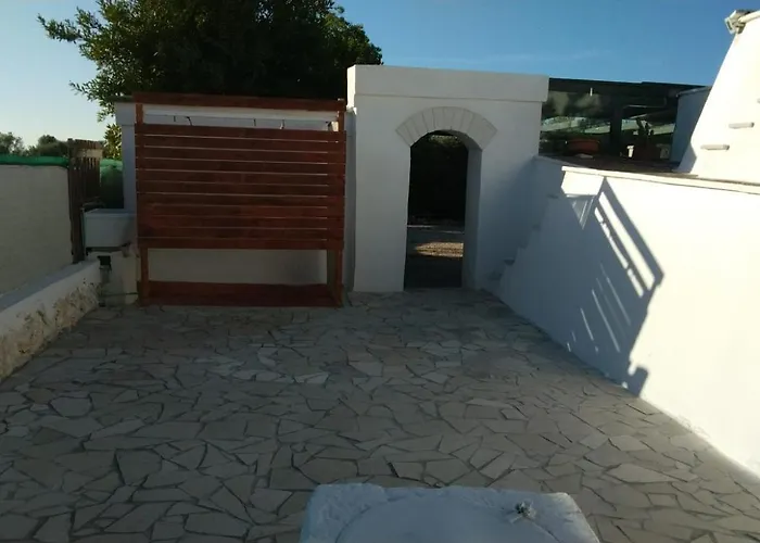 Antico Trullo Pasquale Con Piscina 度假居 *