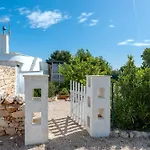 Antico Trullo Pasquale Con Piscina