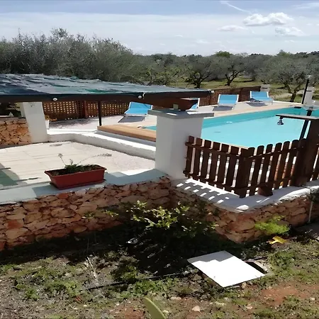 Antico Trullo Pasquale Con Piscina