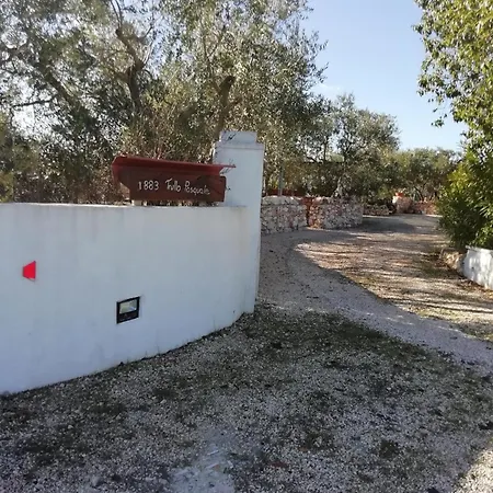 Antico Trullo Pasquale Con Piscina Holiday home Ostuni