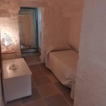 Antico Trullo Pasquale Con Piscina Holiday home Ostuni