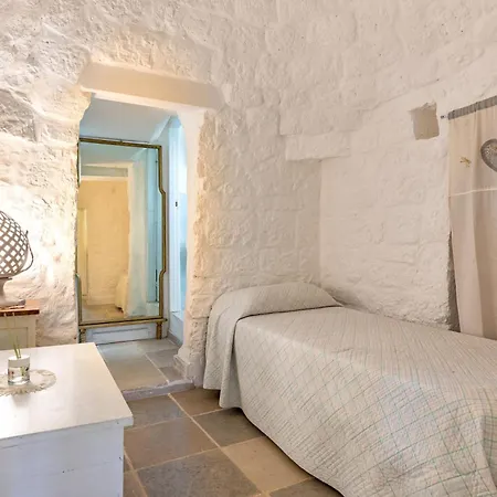 Feriehus Antico Trullo Pasquale Con Piscina *