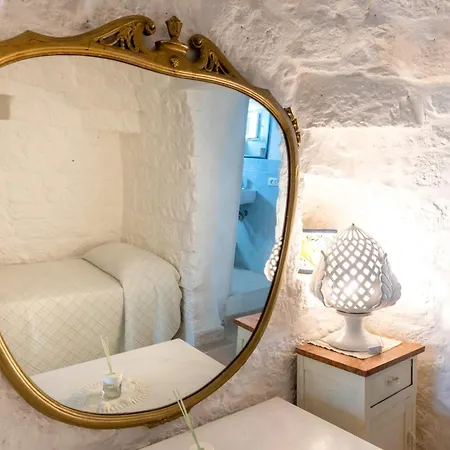 Antico Trullo Pasquale Con Piscina * Ostuni