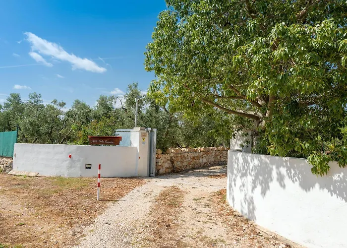 Antico Trullo Pasquale Con Piscina Ostuni