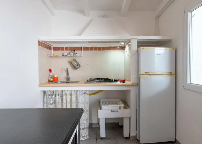 Antico Trullo Pasquale Con Piscina Hébergement de vacances *